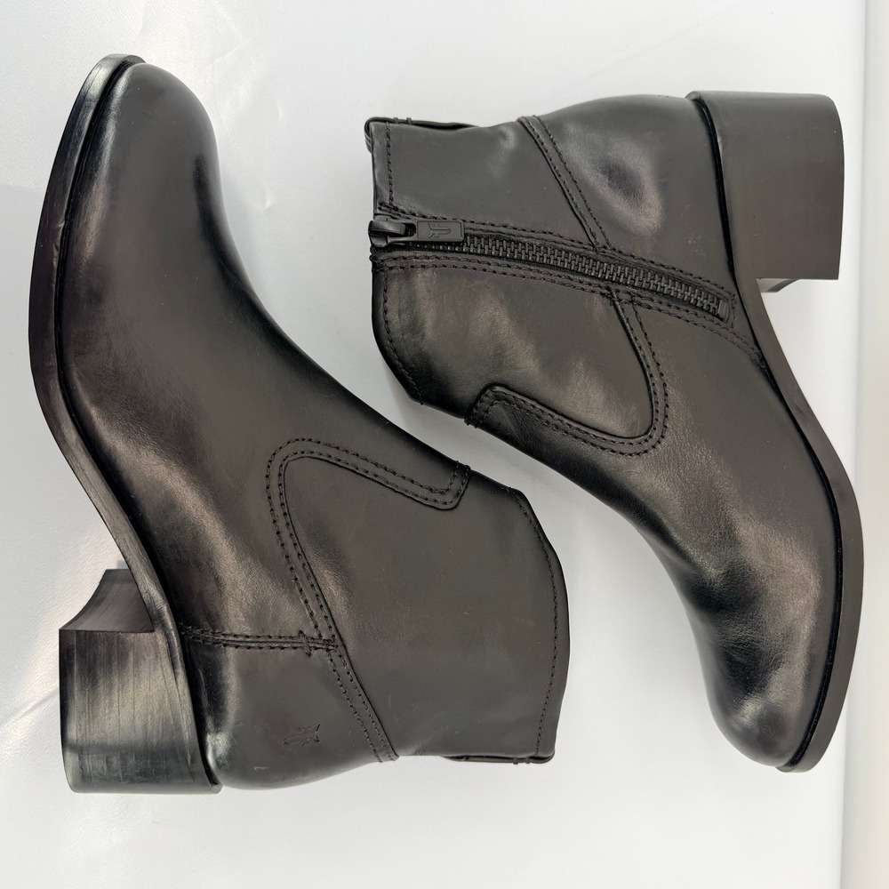 Frye Claire Ankle Boot 6.5M Black Leather Block Heel Zip Bootie 3470227-BLK